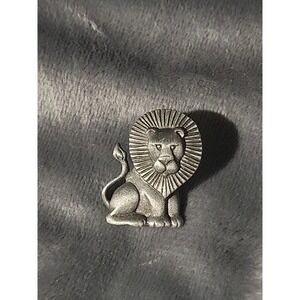JJ Jonette Jewelry Silver‎ Pewter LION Tie Tack Lapel Hat Pin King Of The Jungle